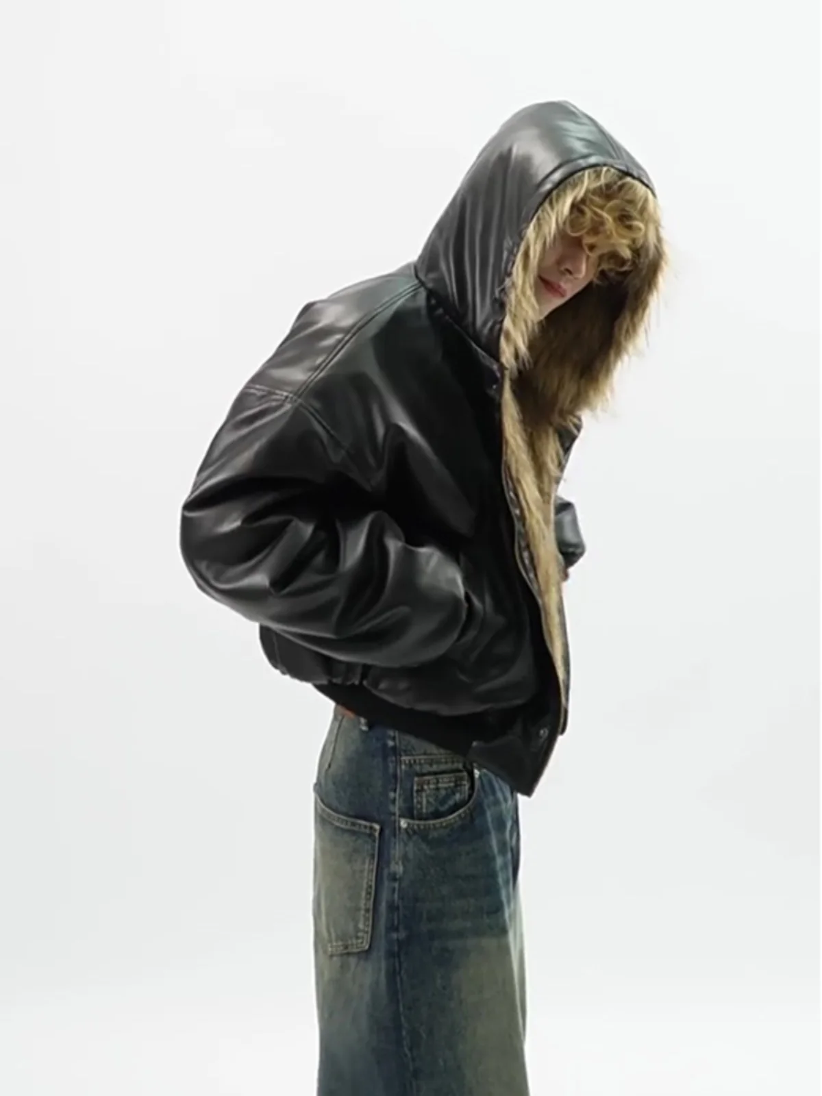 على الوجهين ارتداء تقليد فرو المنك معاطف الرجال 2025 شتاء جديد شيك صديقة للبيئة الفراء موضة مقنعين فو سترات من الجلد سترات