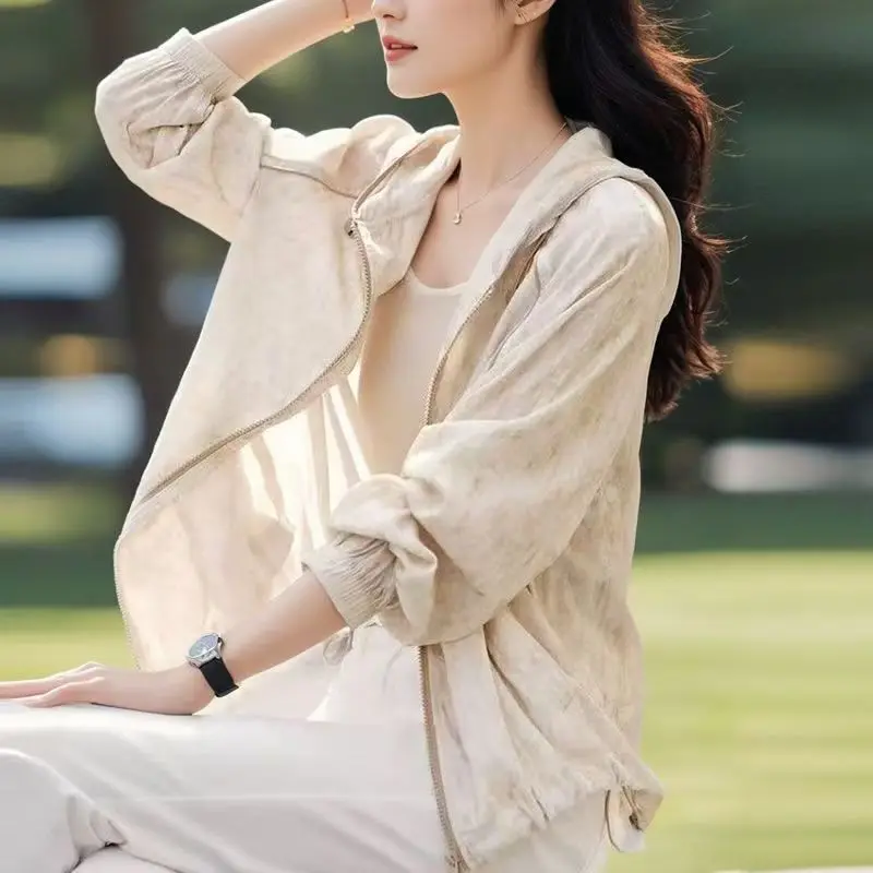 

Tie Dye Sunscreen Jacket For Women 2025 New Summer Casual, Simple, Fashionable, Versatile Hooded Thin Top