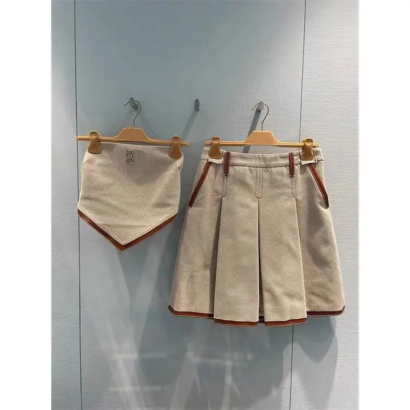 Shpmishal Korean Fashion Summer Leather Buckle Design with A Strapless Top and Pleated Skirt Two-piece Set Female Clothing