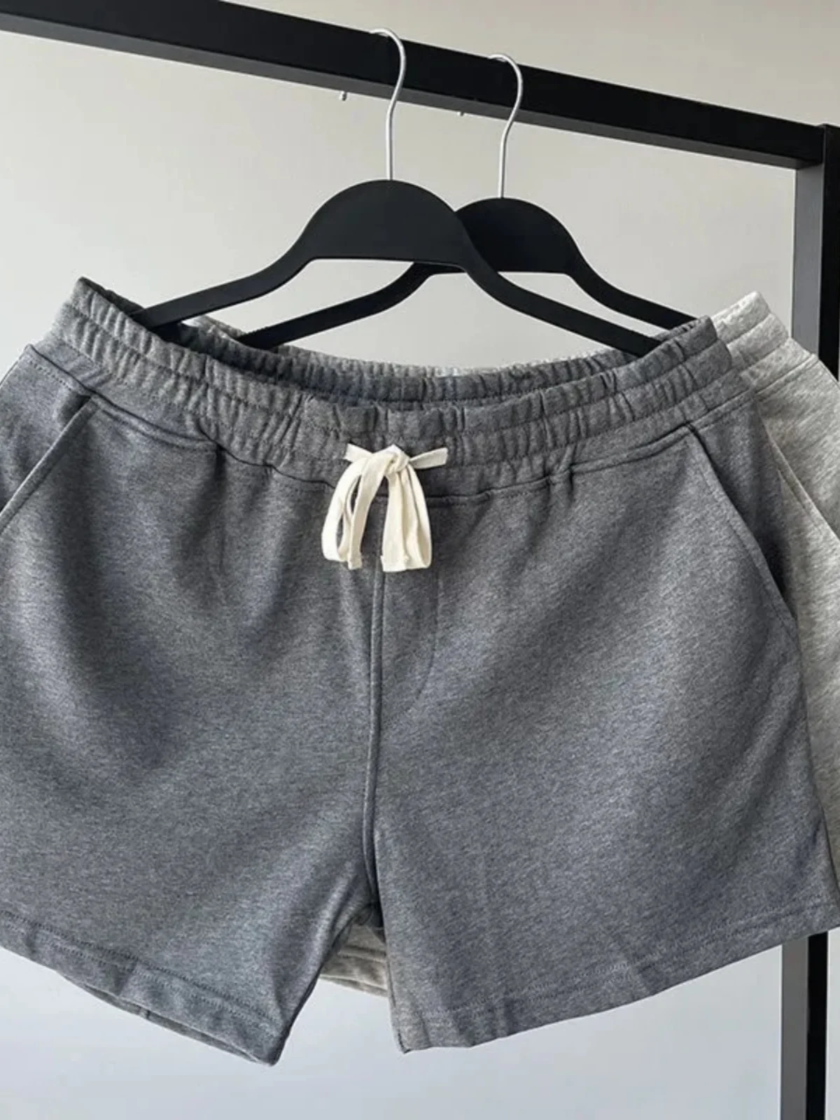 

Мужские спортивные шорты свободного кроя для баскетбола и бега, дышащие, в американском стиле, большие размеры, комплект из четырех штук, карго-шорты