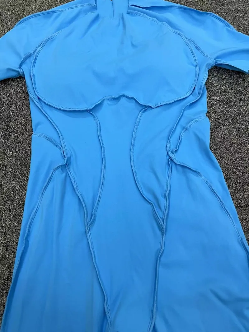 2025 Autunno Inverno Donna Solid Yoga Tute intere Sexy Backless O Collo Manica lunga Slim Allenamento Fitness Tute Abbigliamento sportivo