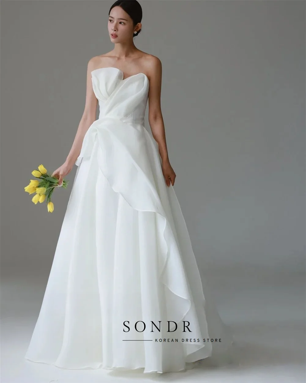 Sondr 2026 New Strapless Silk Organza A Line Wedding Dresses Korean Photo shoot Pleats Floor Length Bridal Gowns Corset Back