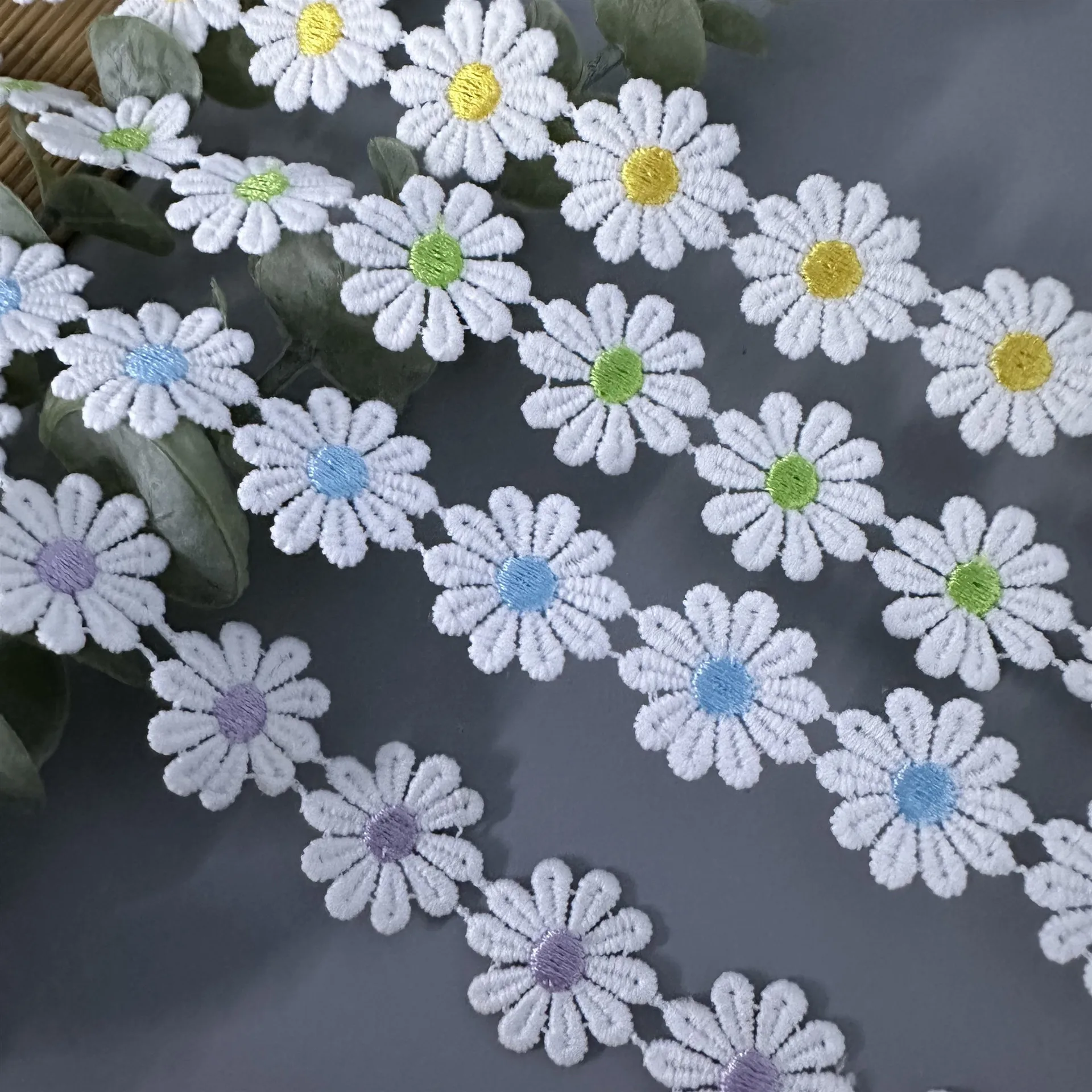 Daisy Lace Sunflower Wedding Dress with Flower Decoration Embroidery Lace for Crafts Trim Applique White Ribbon DIY Trimmings