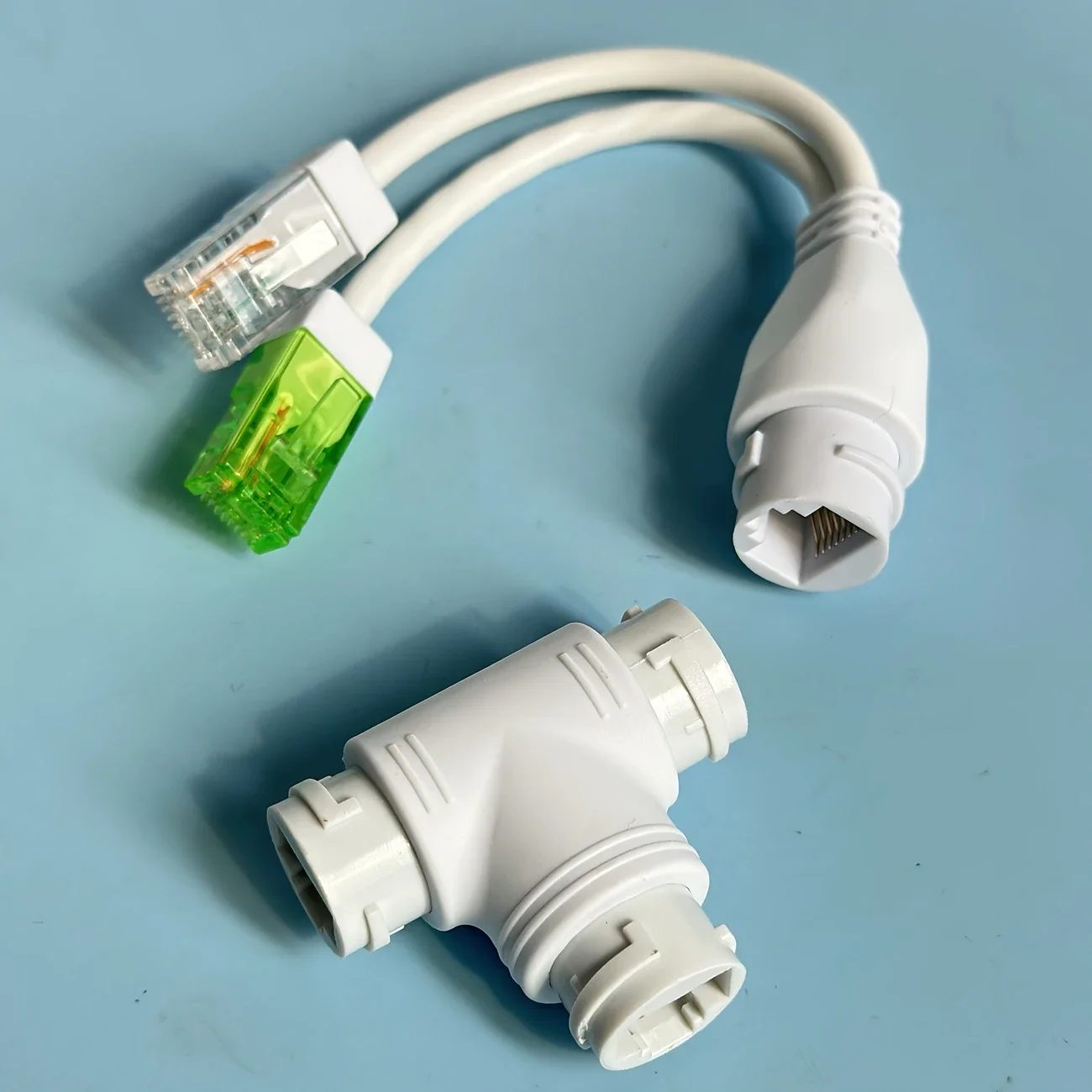POE Splitter 2-in-1 Network Cabling Connector Three-way RJ45 Connector for Security Camera install