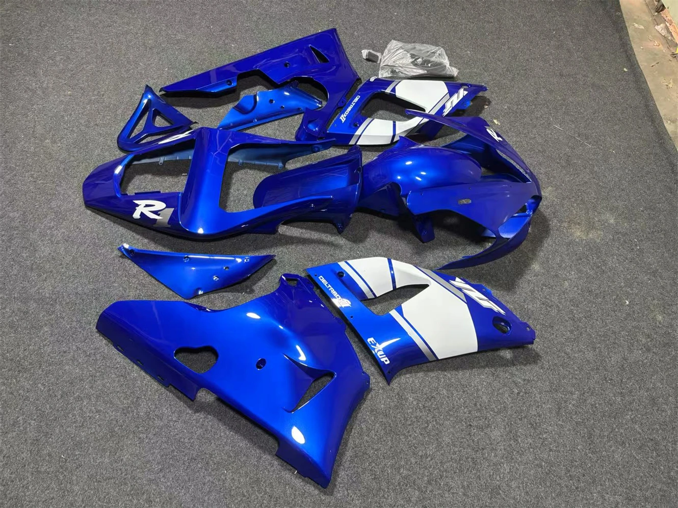 Motorcycle Fairing Set Body Kit Plastic For Yamaha YZFR1 YZF-R1 YZF R1 2000 2001 Accessories Injection Full Bodywork Cowl
