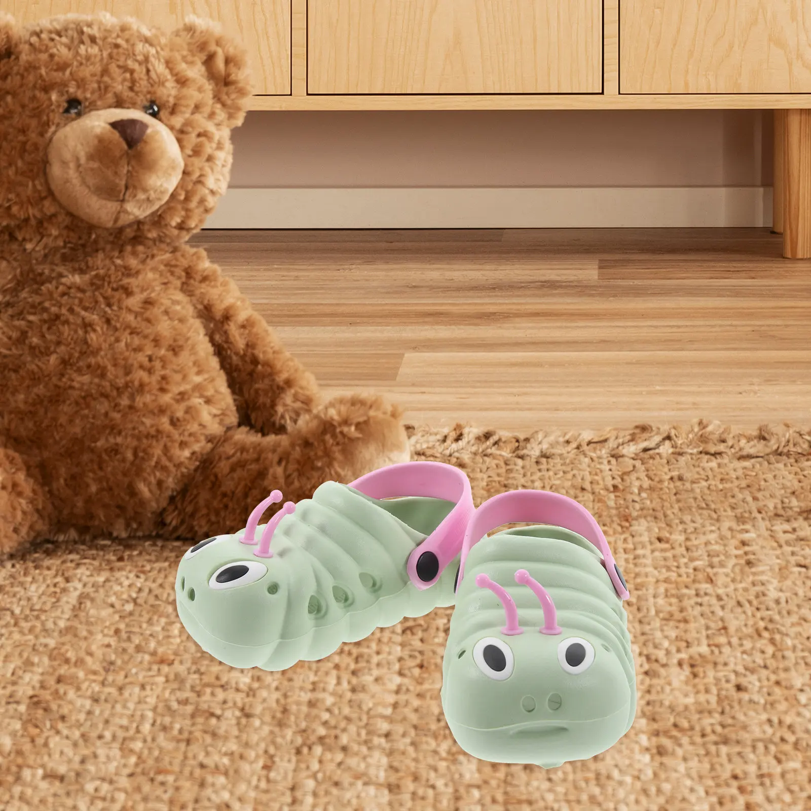 1Pair Beach Sandals for Child Non-Slip Summer Cartoon Caterpillar Slipper Boys Girls Green Size 25 Length 15Cm Lightweight