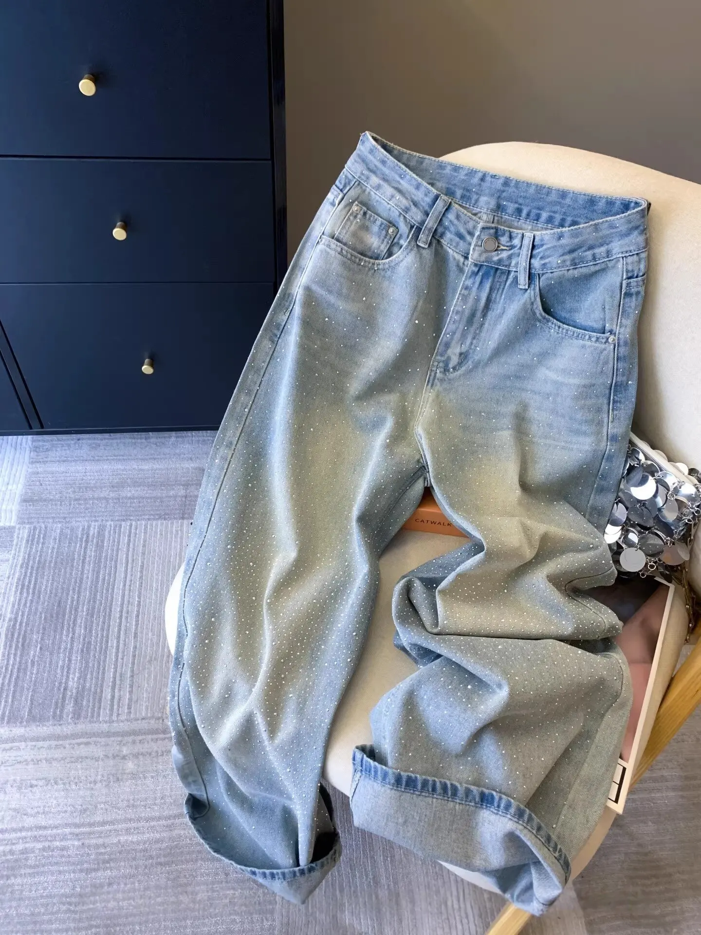 

Винтажные джинсы с блестящими стразами для женщин, новинка 2026 года, уличная мода, джинсы с высокой талией, свободные, весенние, женские, широкие брюки