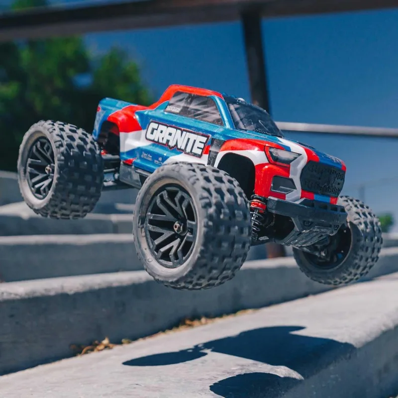 شاحنة RC 1/18 جرانيت GROM MEGA 380 نحى 4X4 Monster Truck RTR مع بطارية وشاحن، أزرق، ARA2102T1