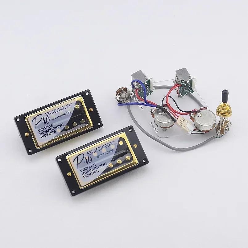 

Электрогитара Alnico5 Humbucker Standard PRO Gold, чехол, 1 комплект