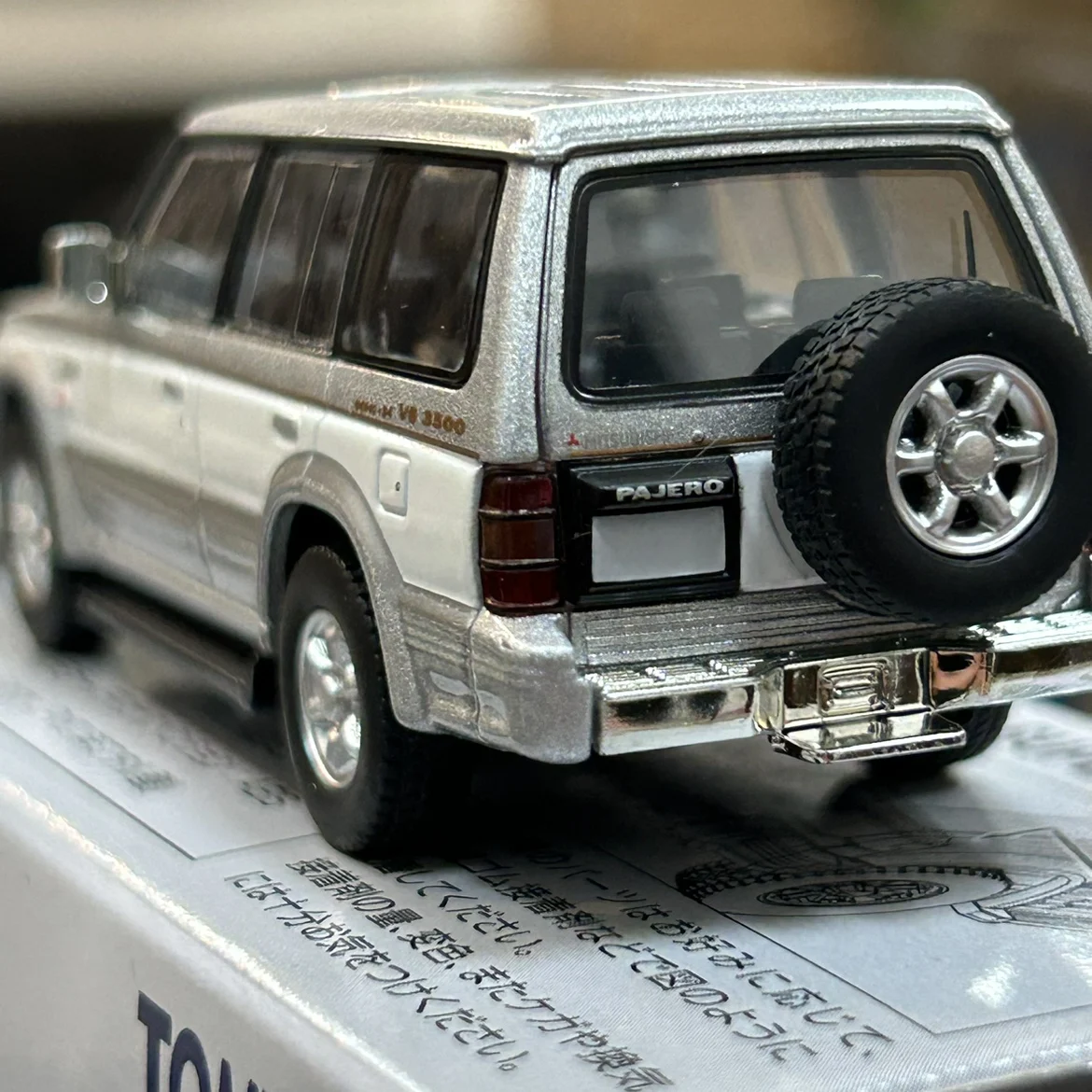 Tomytec Tomica TLV N206A N189A/B Car Snap 01A/B PAJERO Out of Print Limited Edition Simulation Alloy Static Car Model Toy Gift