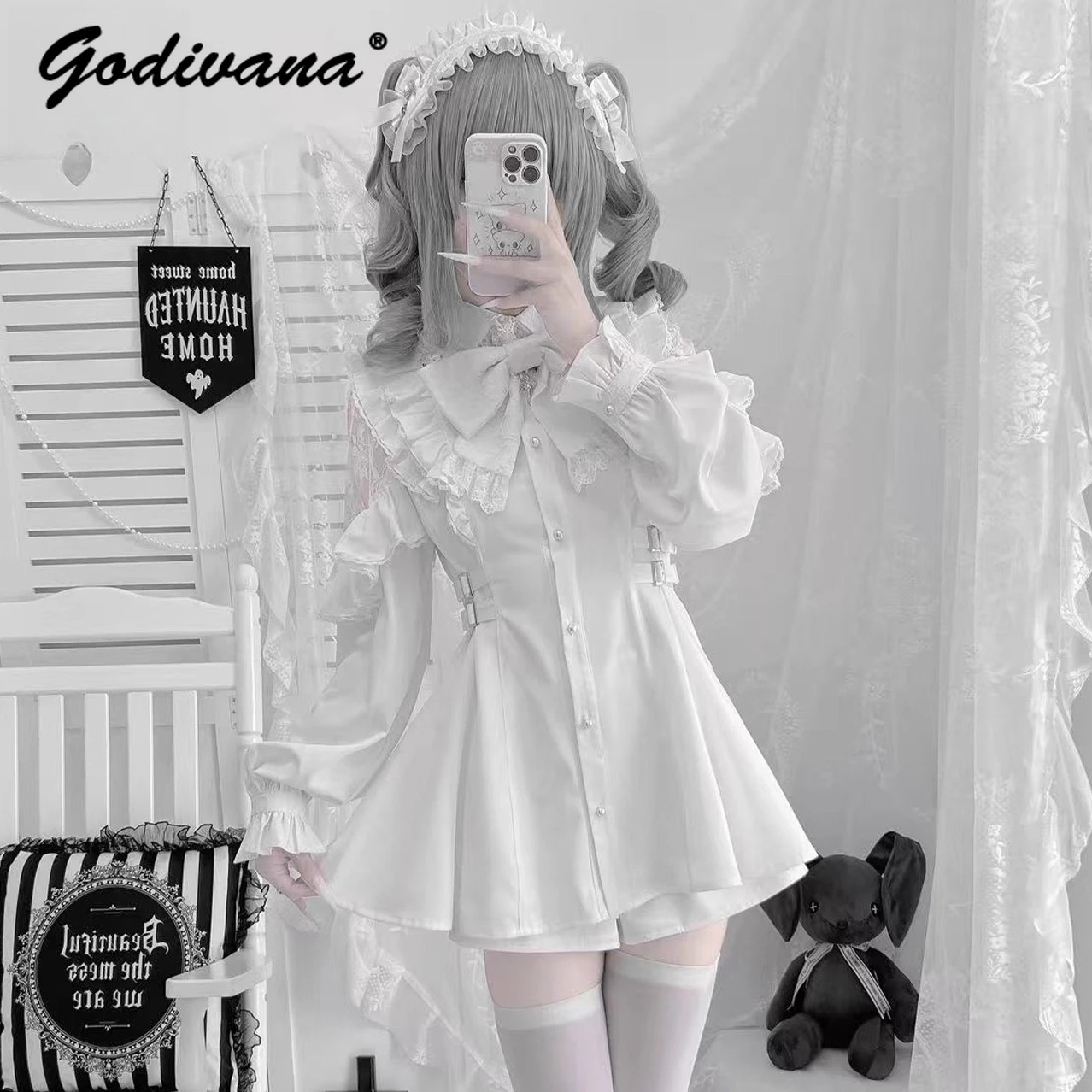 Abito e pantaloncini camicia con fiocco carino a maniche lunghe in pizzo incrociato originale Nuovi abiti Lolita per ragazze femminili primaverili e autunnali giapponesi