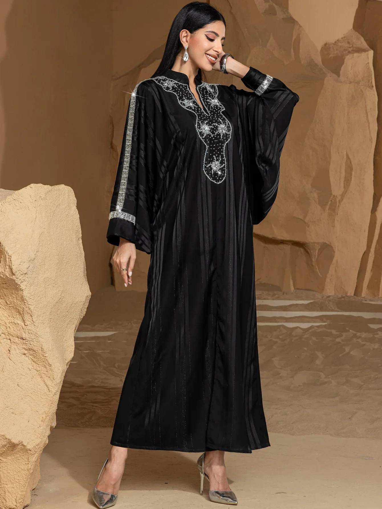 

Ид женское праздничное платье с бисером Абая мусульманский длинный кафтан халат Джалабия Рамадан Марокко Дубай Кафтан Ислам 2025 Vestidos Largos