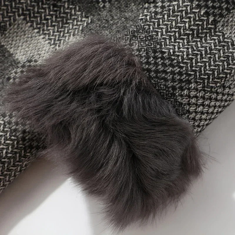 Luxury Women\'s Fur Coats Natural Sheep Fur Liner Woolen Coat Female Long Plaid Warm Winter Jacket Women 100% Wool Parka Top 1016