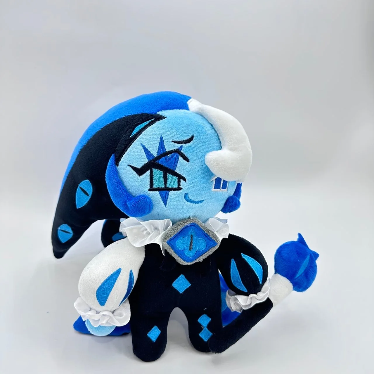 25cm Cookie Run Kingdom Pluszak Postacie z Gry Anime Kreskówka Wypchana Lalka Shadow Milk Cookie Pluszak Gadżet Miękka Zabawka Prezent