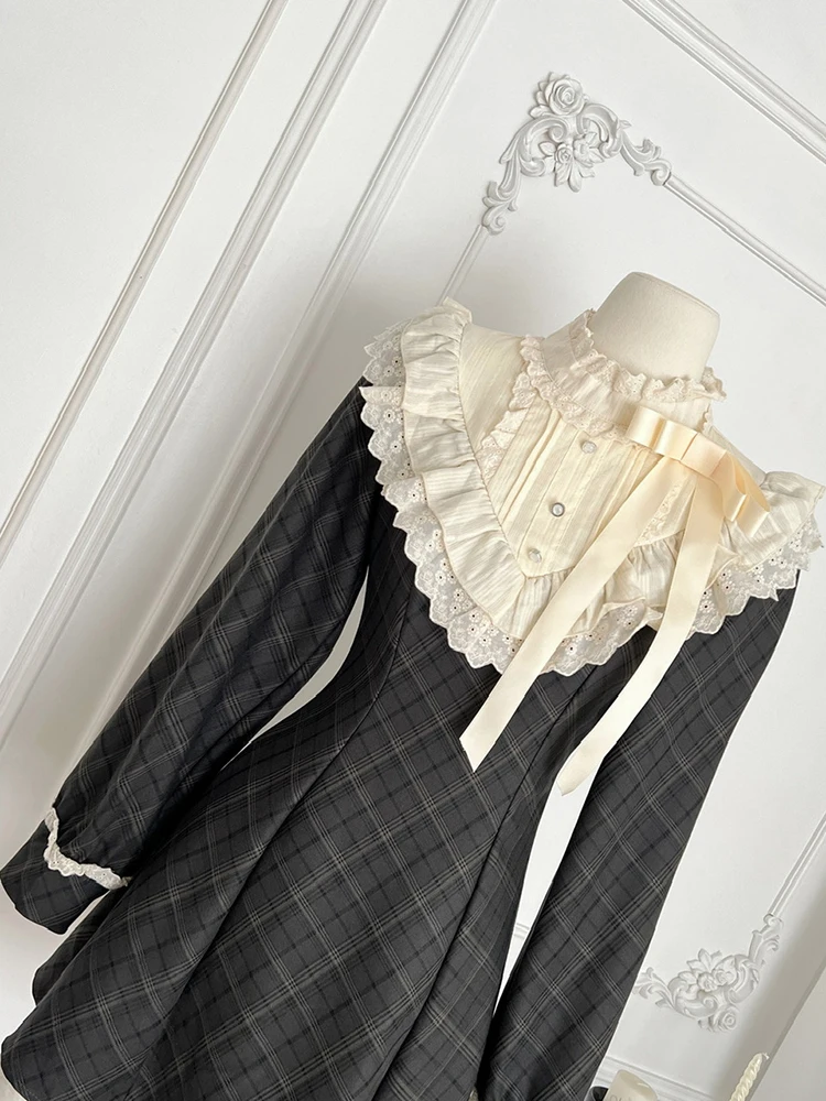 Französisch stil retro karierten spitze rand geraffte taille abnehmen temperament kleid frauen herbst neue elegante süße kurzen rock