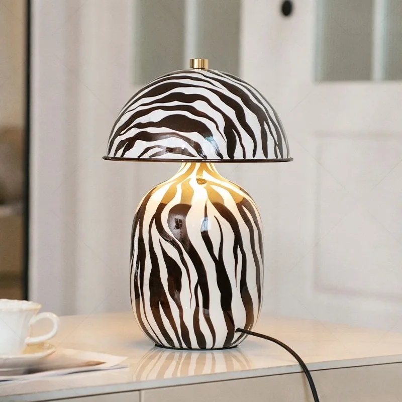 Medieval Retro Zebra Patterned Floor Lamps Designer Artistic Atmoshere Decor Fixture Living Room Nightstand Bedroom Table Lights