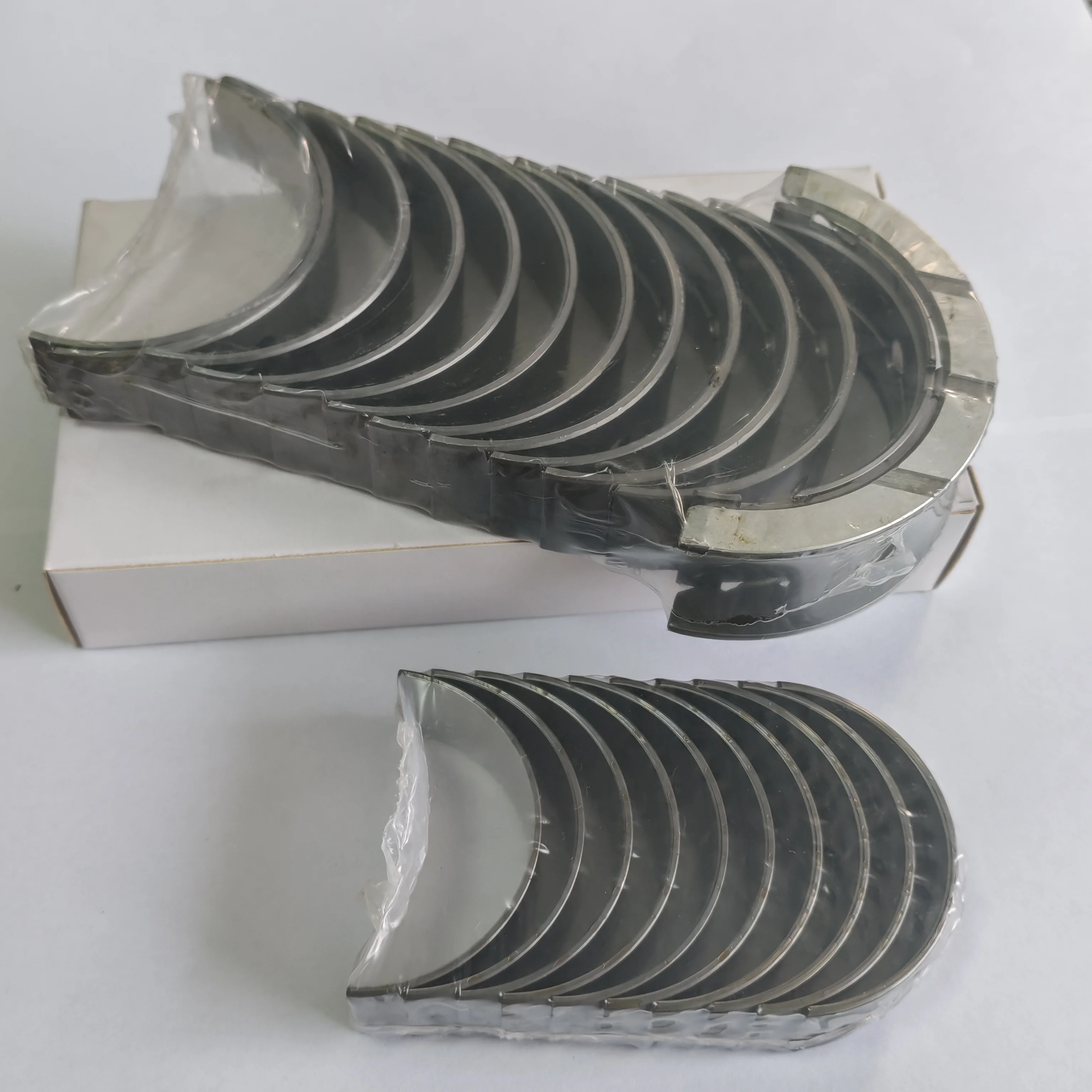 Automobile Engine Conrod Bearing And Main Bearing P5AT 3.2 BT50 For Ford And Mazda BK2Q-6333-BAA 8C10-6211-BAA