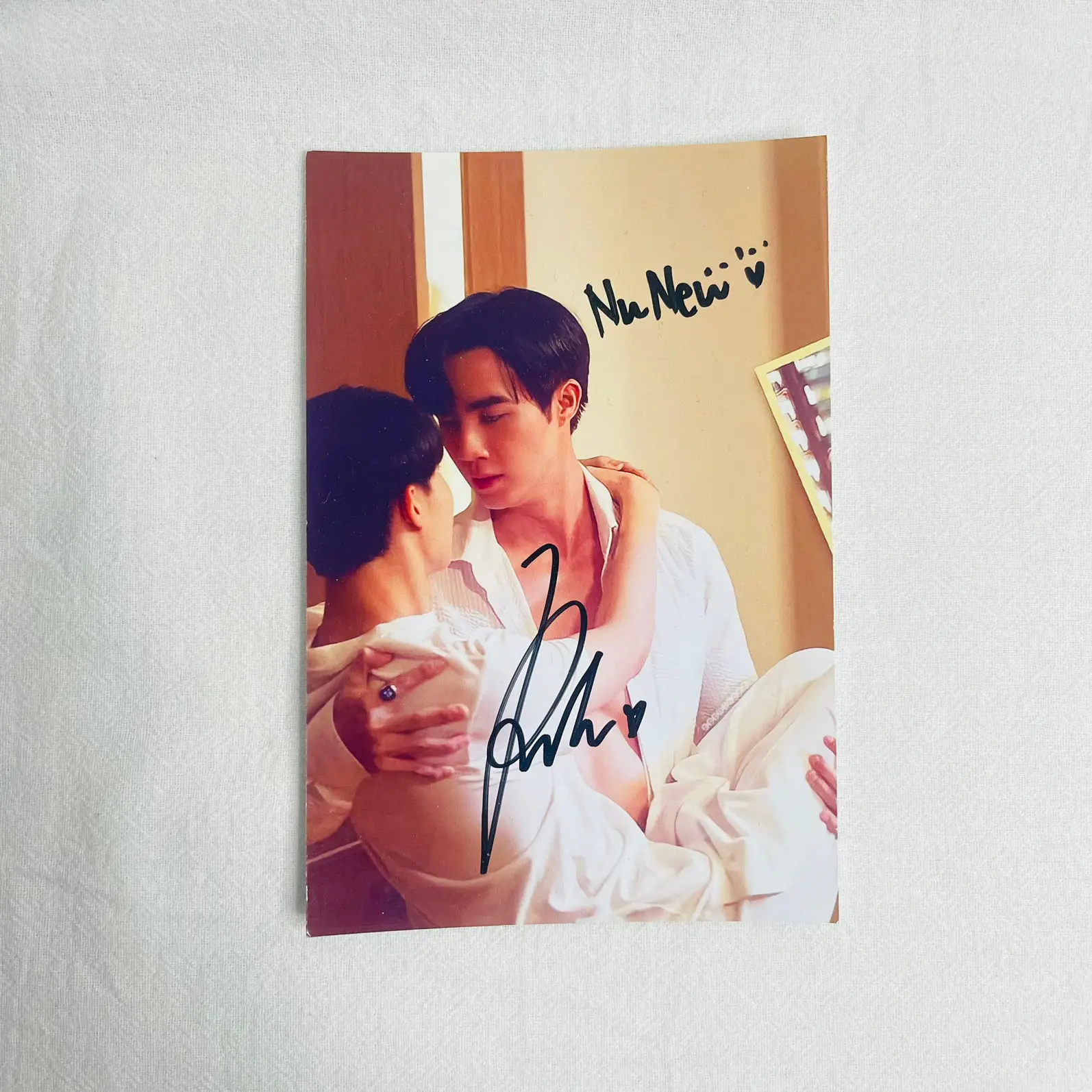 

Thai drama cuit pai Net james 6-inch signature photo, non printed as gift for friends, personal collection