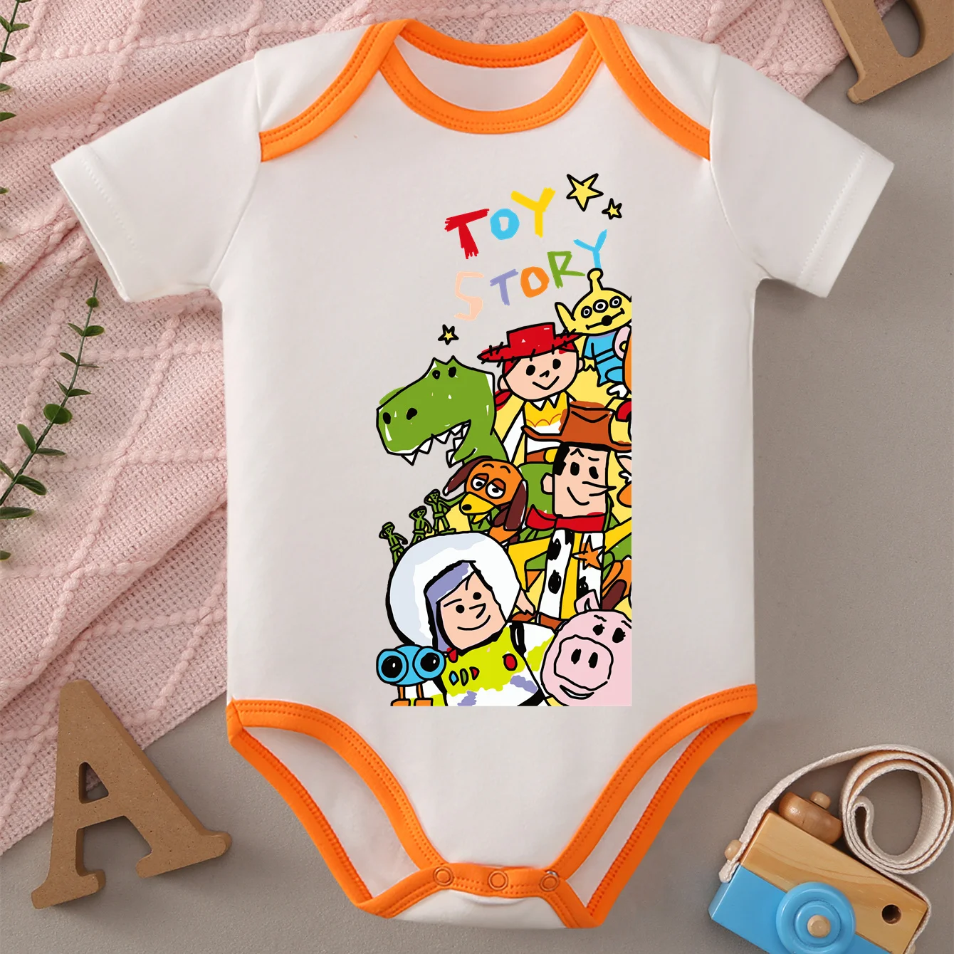 

MINISO&Pixar 100% Cotton Baby Clothe Baby Onesie Bodysuit Toy Story Buzz Lightyear Cute Print for 0 To 12 Months Newborn