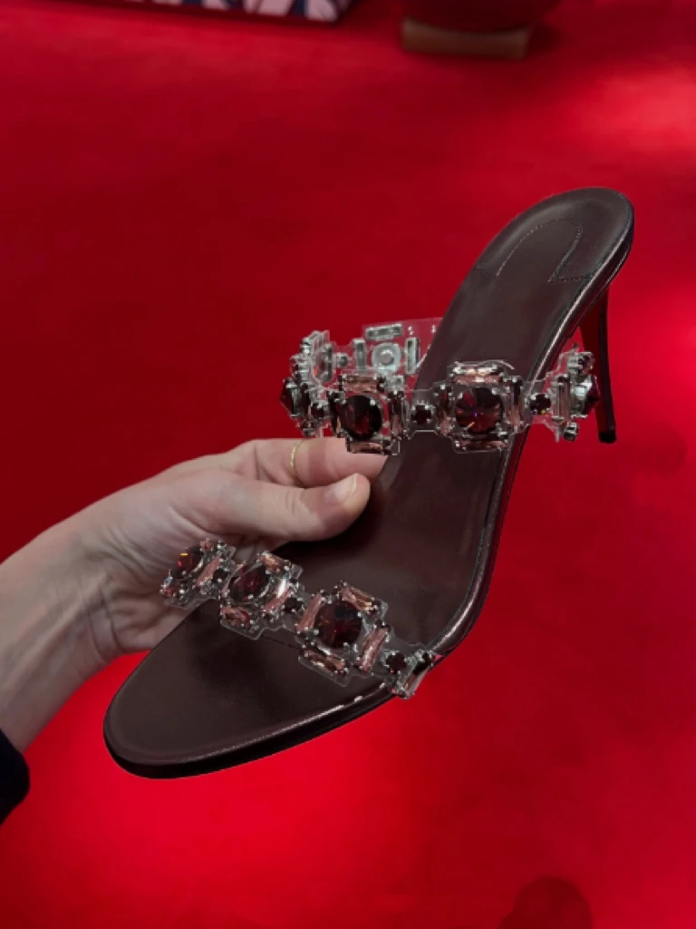 

2026 Spring/Summer New Women's Crystal PVC Strap Slippers Thin Heel Round Toe Slip On Luxury Casual Banquet Sandals Slippers