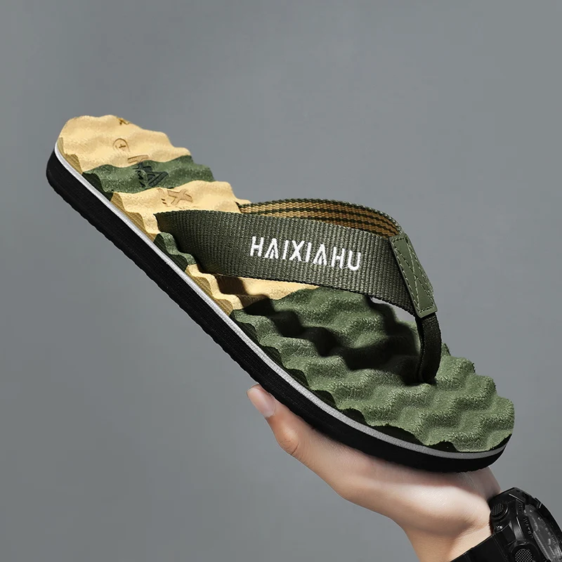 Summer men's slippers soft anti-slip wear-resistant massage soles flip-flops men's comfortable indoor bathroom garden slippers