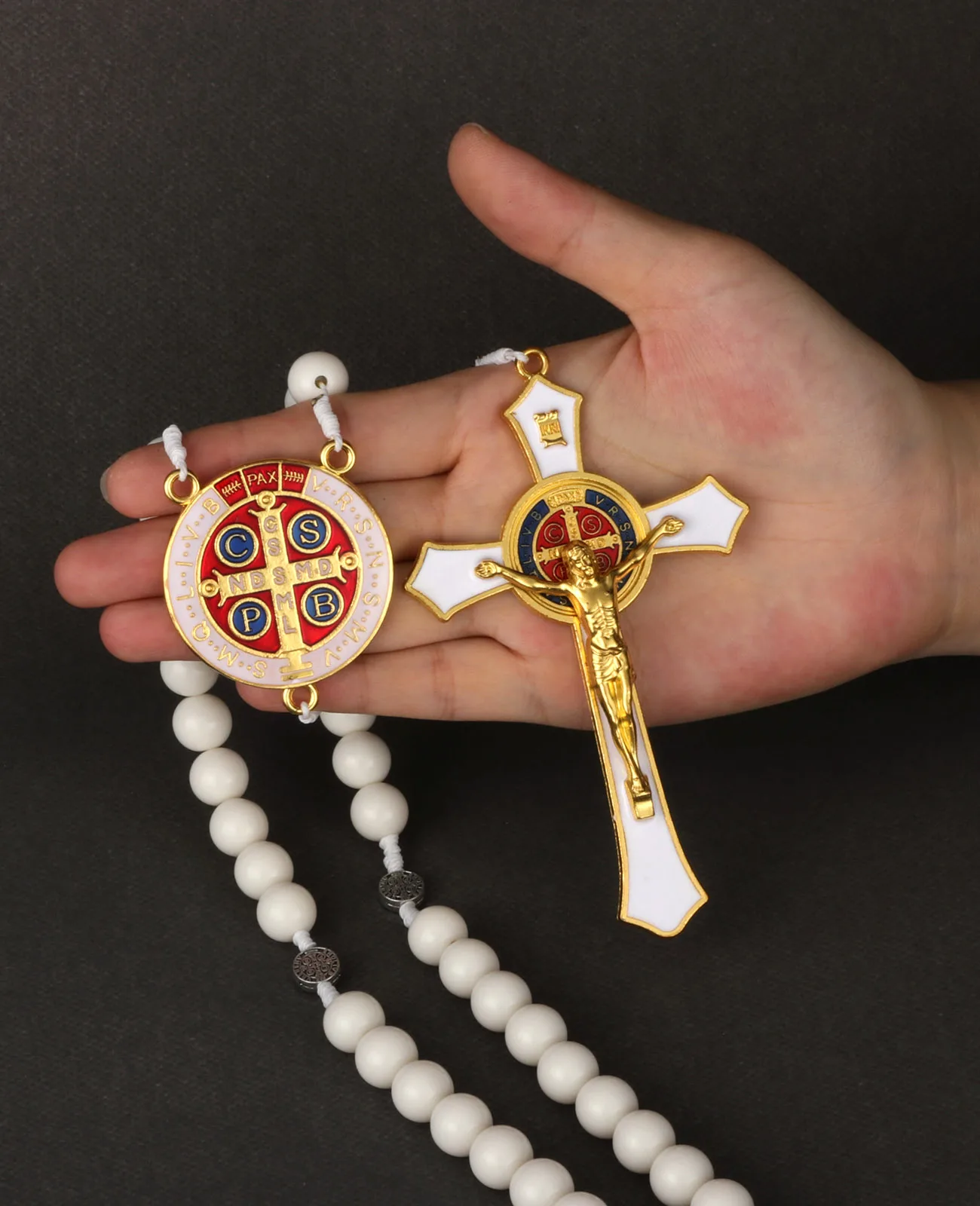 6 Farben 33 Gebetsperlen Kette Rosenkranz Orthodoxer Rosenkranz Halskette Großer Exorzismus Kruzifix Kreuz Anhänger St. Benedikt Medaille Schmuck – Detail 3