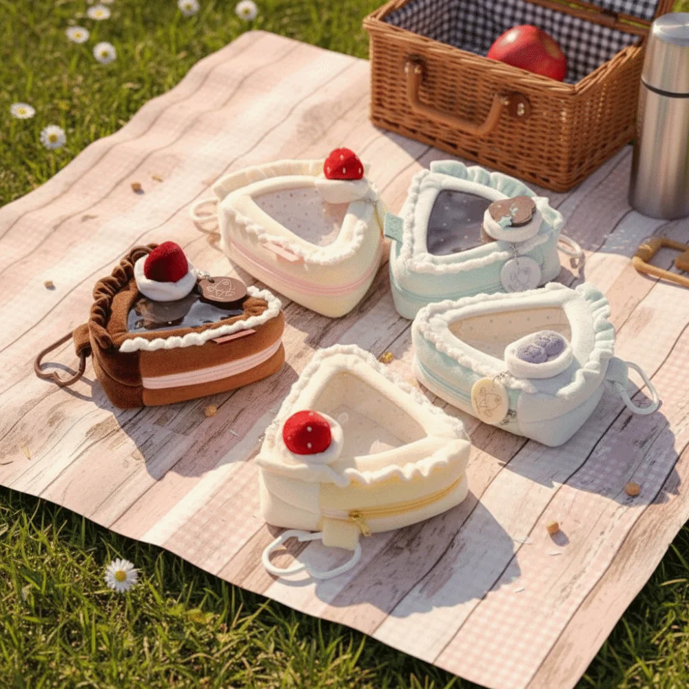 Transparent Strawberry Cake Storage Bag with Clear Window Protector Case Colorful Heart Kaychain Display Bag