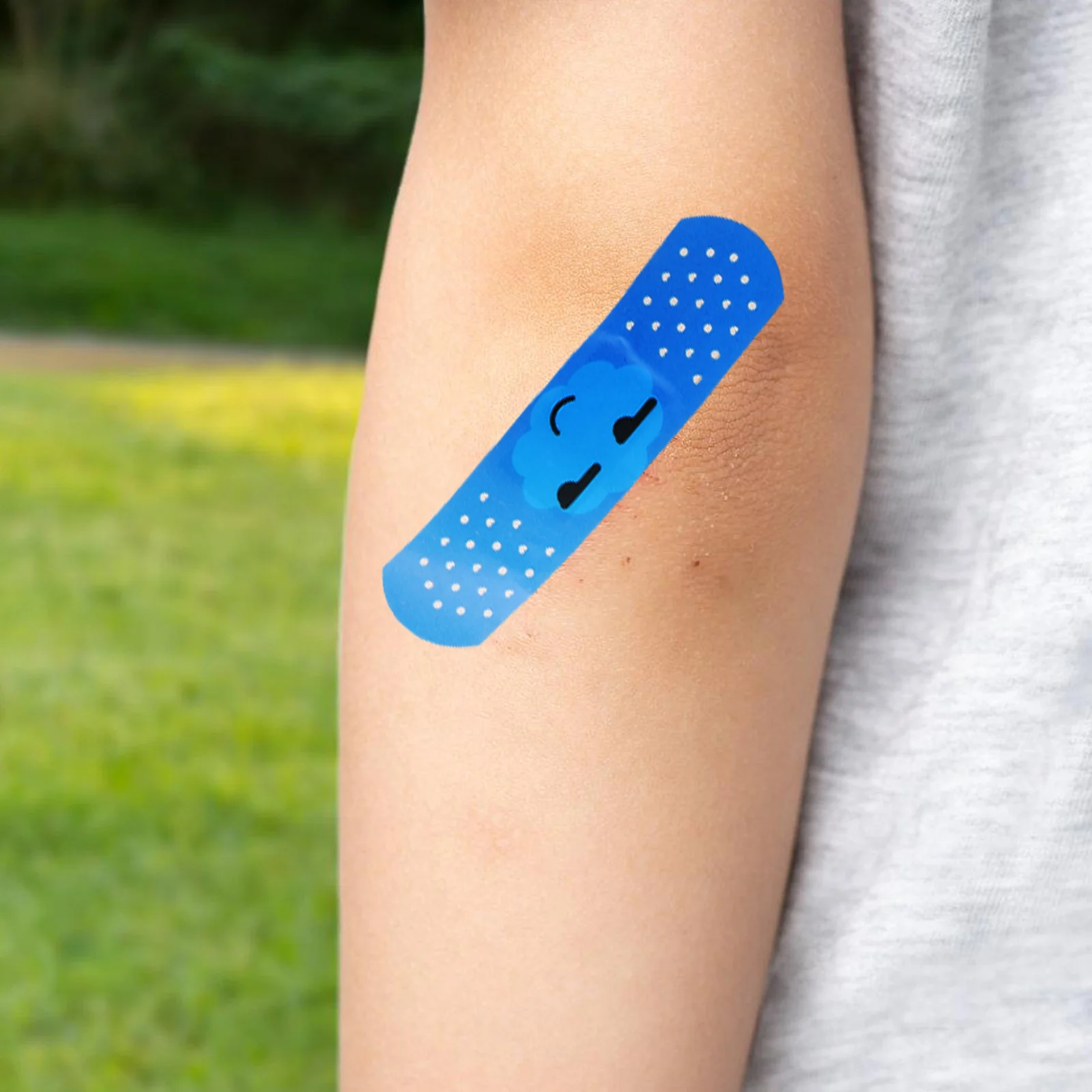 

40Pcs Cartoon Wound Bands Portable Adhesive Bandages Bright Colors Toddler Friendly Convenient Small Packages Adhesive Bandages