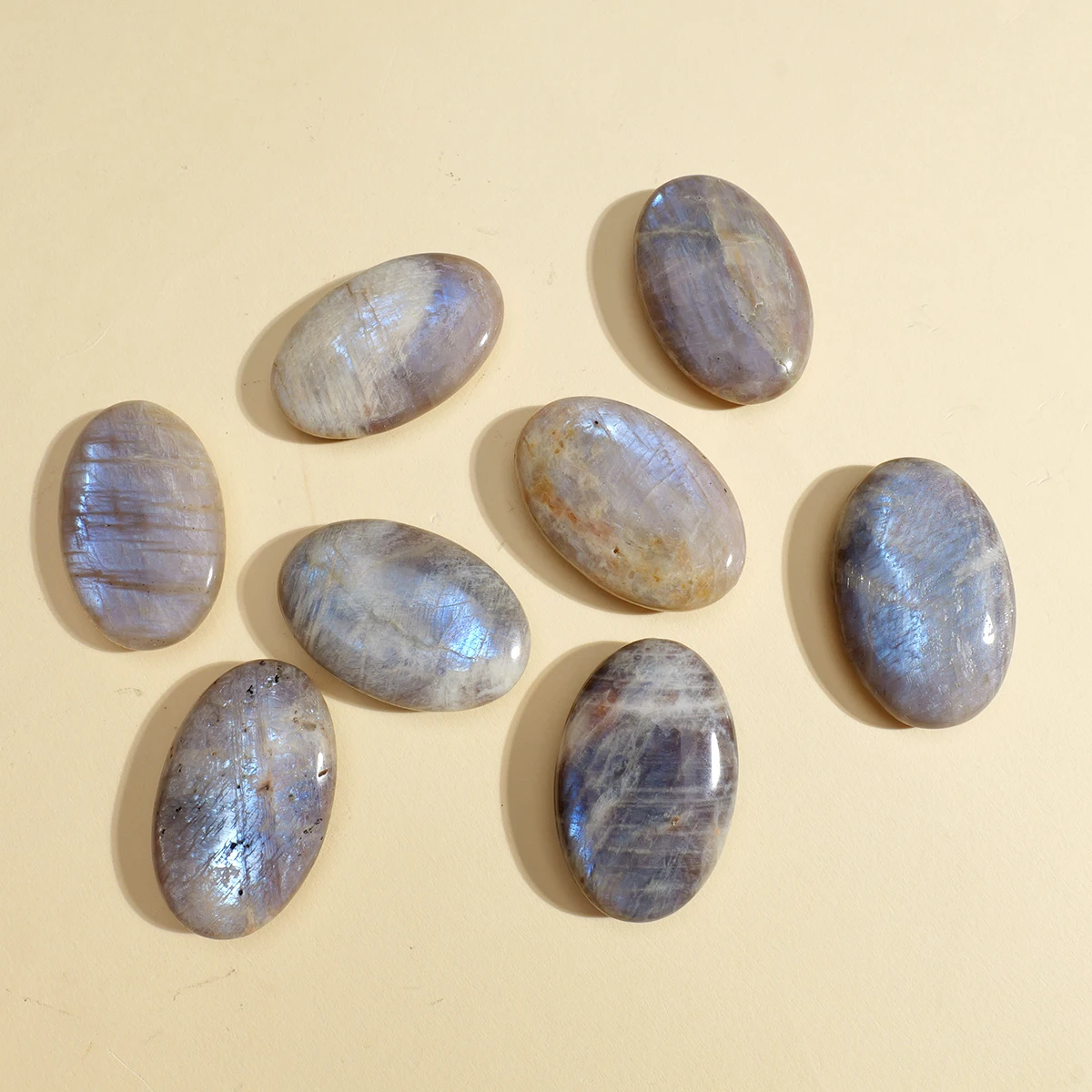 1 قطعة حجر القمر الأزرق الطبيعي كريستال النخيل الحجر للعقل شفاء إصبع تدليك الطاقة شفاء فنغ شوي اليوغا ديكور المنزل