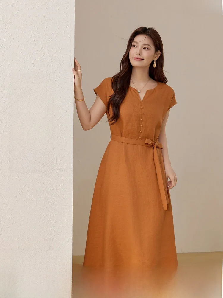

Haiyu Weiguang Large Size Women's Dress Flowing Linen Material Waist-Cinching A-Line Silhouette V-Neck Short Sleeve Midi Dress
