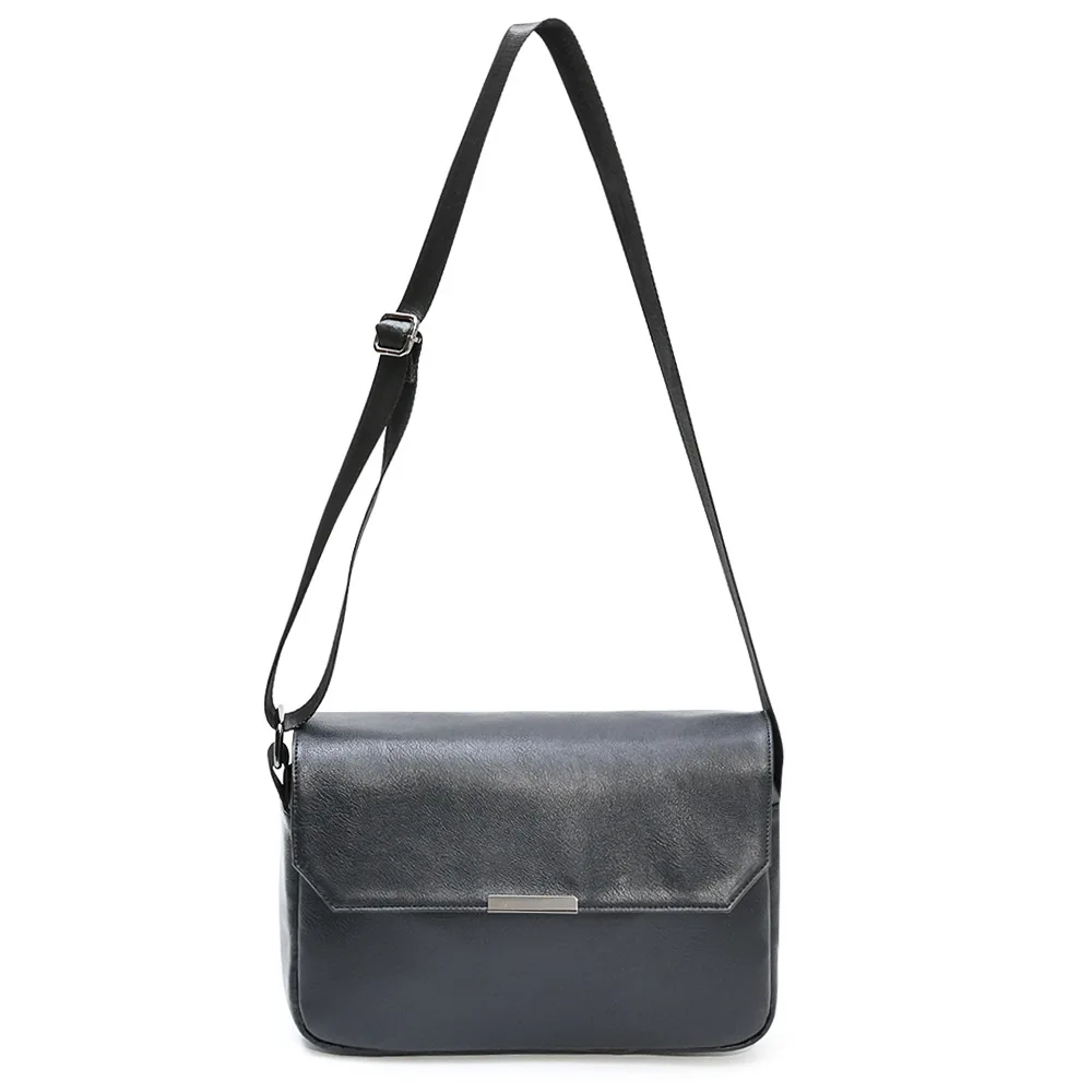Trendige Umhängetasche für Herren, modisches Design, Schultertasche mit Klappe, luxuriöse Umhängetasche aus weichem Leder, rechteckige Umhängetasche für Herren, Handtasche. – Detail 12