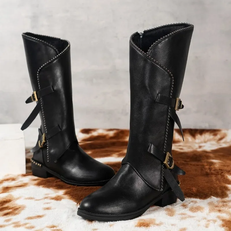 Botas meio-calcanhar com fivela de cinto para mulheres, botas de estilo cavaleiro, aumento de temperamento, novas para primavera e outono