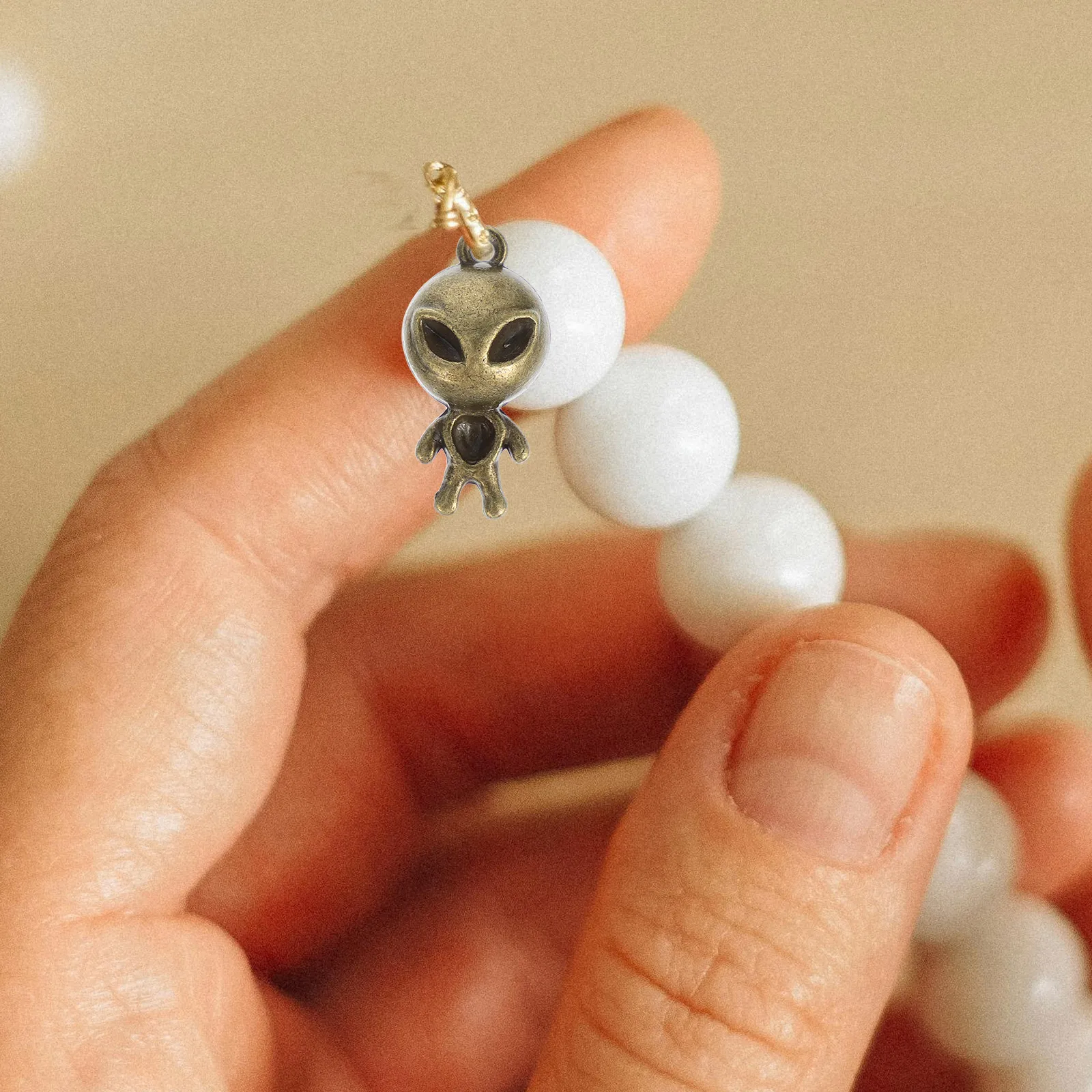 

50 шт., подвески из сплава инопланетянина, ожерелье «сделай сам», серьги, кулон, ювелирные аксессуары, уникальный прочный материал для ухода за глазами