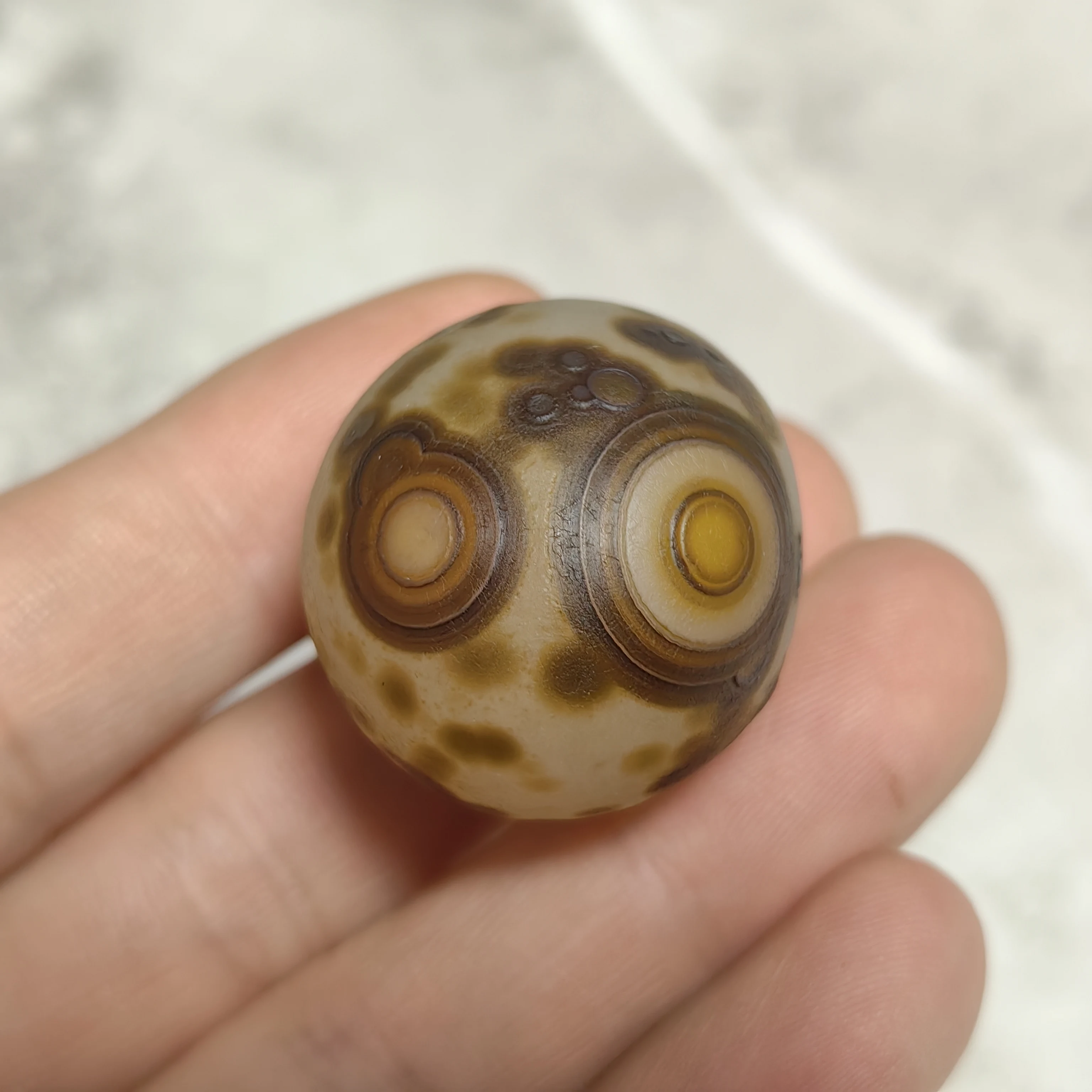 

Натуральный агат с текстурой глазури – необработанный камень для амулетов своими руками, чакр-рэйки, привлечения удачи и защиты от негативной энергии