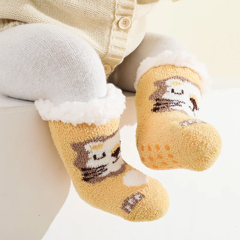 Winter Baby Cartoon Christmas Socks Thicken Cute Cotton Warm Newborn Kids Floor Sock Non-Slip Children Socken For 0-4 Years