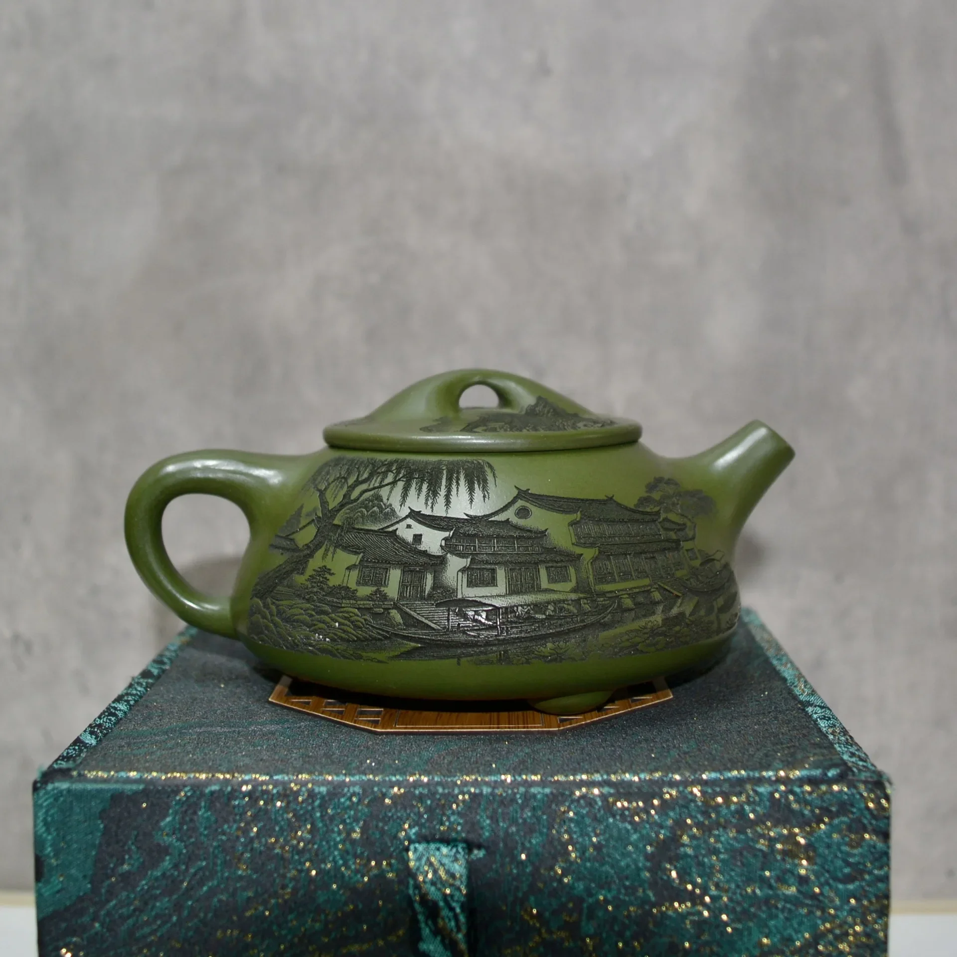 Yixing Purple Clay Pot Green Mud Tea Maker Luxury Unique Teapot Tea Ceremony Jiangnan Jingzhou Teapot Household Kung Fu Tea Set