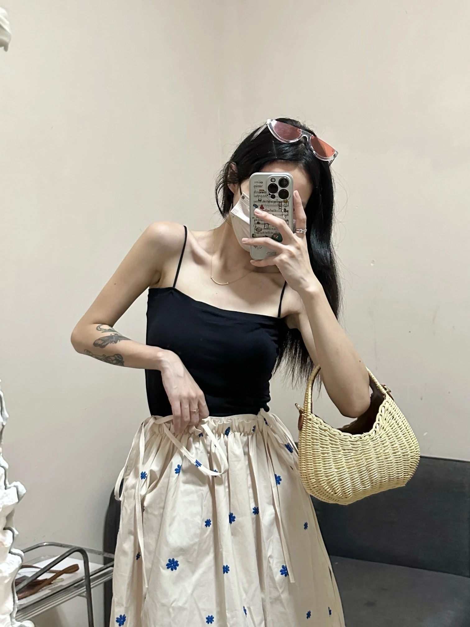 UXST Rattan Woven Basket Bag Beach Holiday Hollow Out Letter Straw Bag Summer INS Popular Handbag Handmade Plaited Crossbody Bag