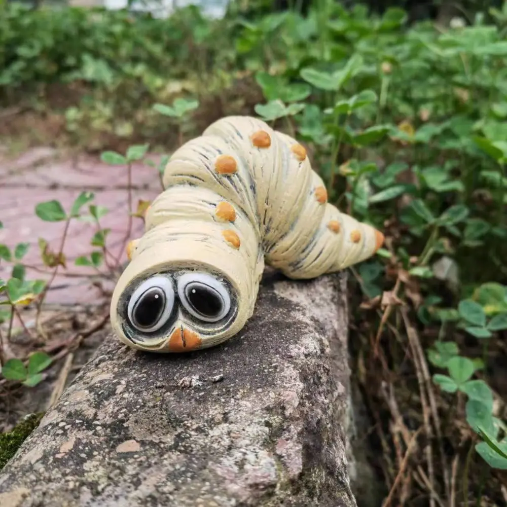 Outdoor Caterpillar Statue Decorative Ornament, Garden Worm Statue, Halloween Yard Decoration, Holiday Garden Decoration