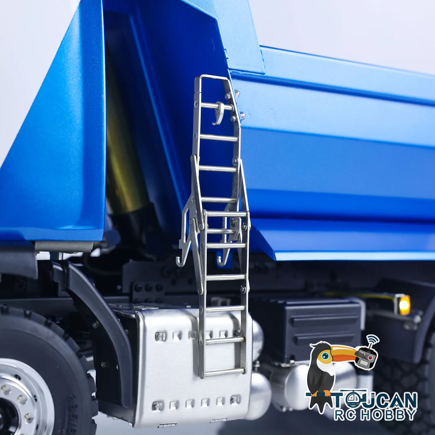 

Toys 1/14 LESU Metal VM 3Axles 6x6 Hydraulic RC Dumper Trucks TOUCAN DIY Remoted Tipper Finished Vehicle Car Light Sound Model