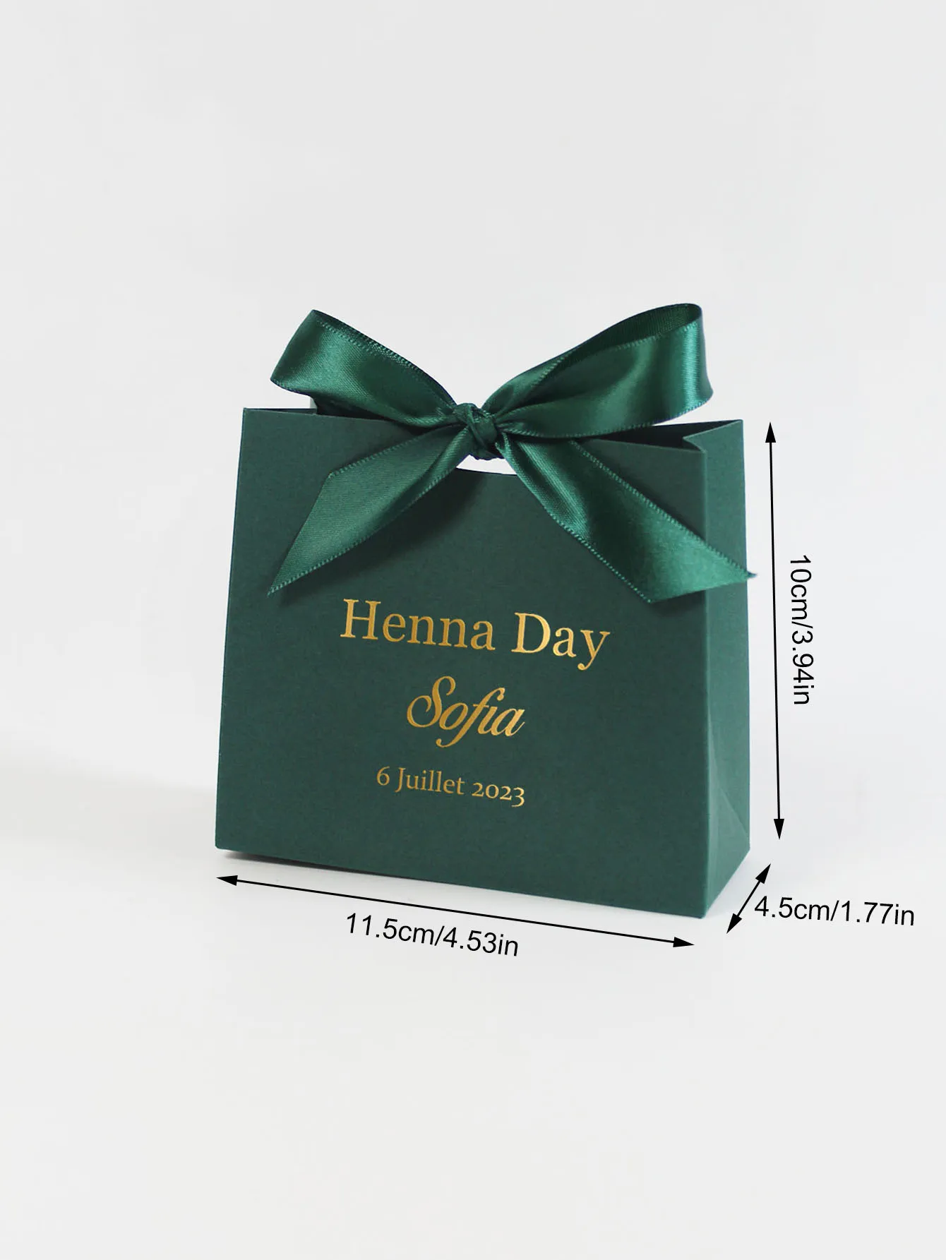 Customizable \'Henna Day\' Mini Gift Boxes with Gold/Green Satin Ribbon, Personalized Name and Date, Perfect for Wedding Favors