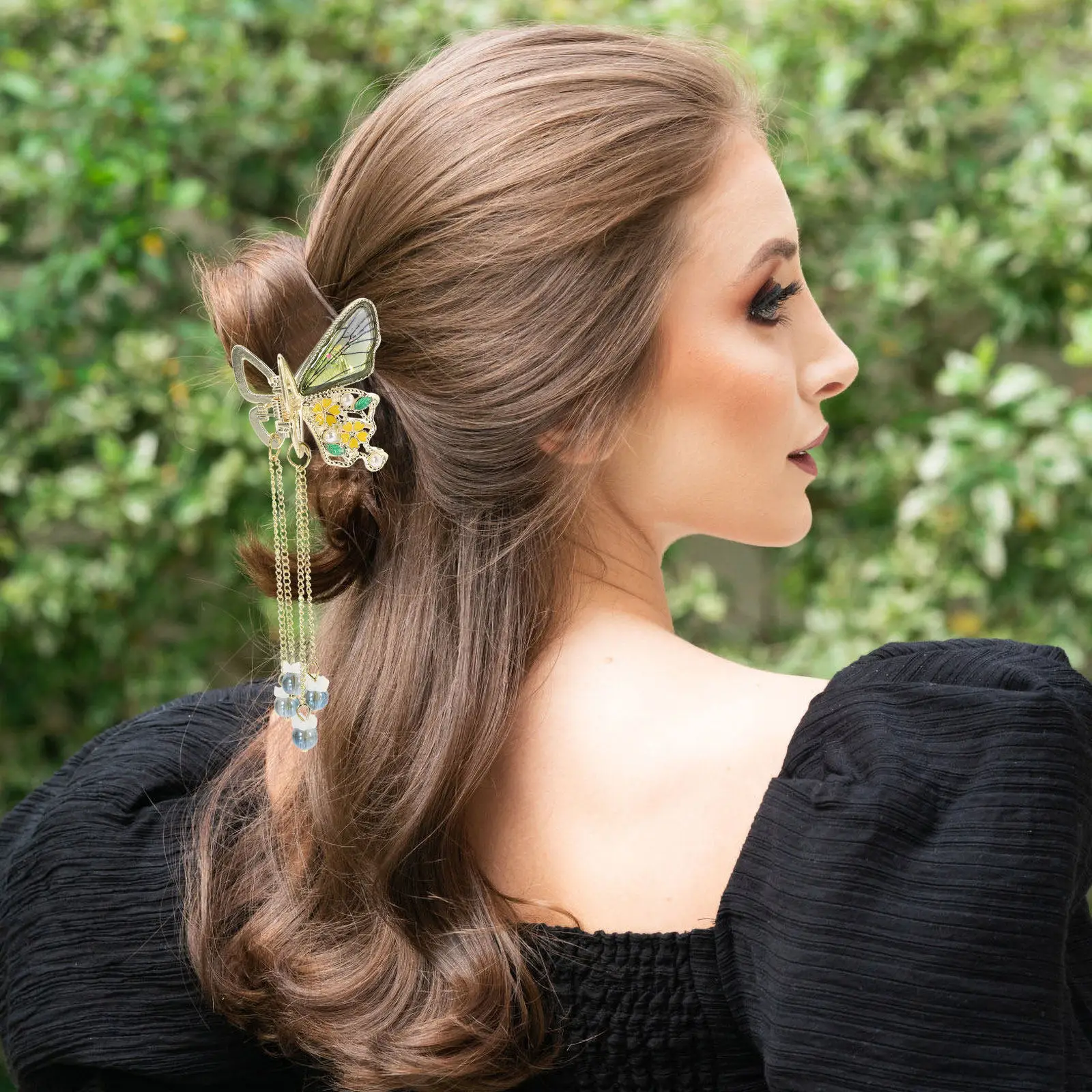 

Charming Crystal Butterfly Hair Clip Claw Barrette Stylish Accessory for Women with Good Toughness Gloss Texture