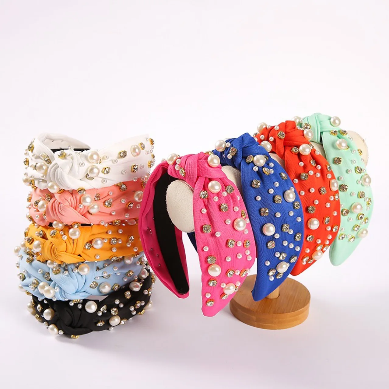 

Vintage Baroque Headband Rhinestone Pearl Embellished Sponge Knot Hairband for Women Luxury Elegant Hair Accessories Headwear