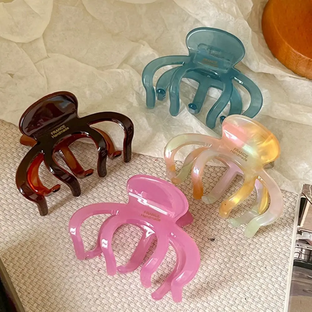 Korean Neutral Coffee Medium Size Claw Clips for Thick Hair Accessories Women Headdress Ins Fashion Plastic Catch Crab Hairpins