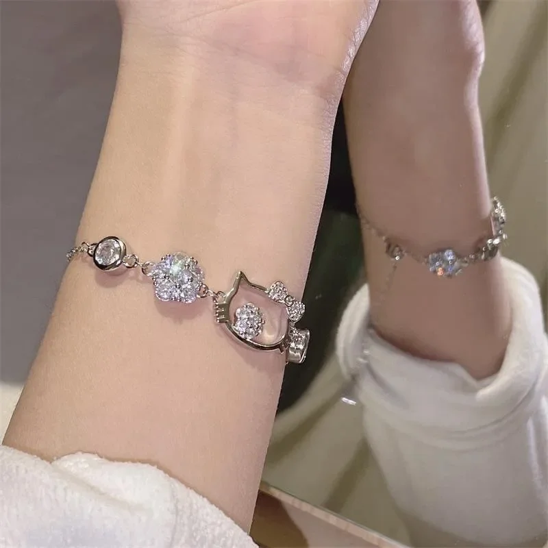 Kawaii Sanrio Hello Kitty Diamond Setting Bracelet Girl Cartoon Light Luxury Decoration Jewelry Sexy Collarbone Chain Set Gifts