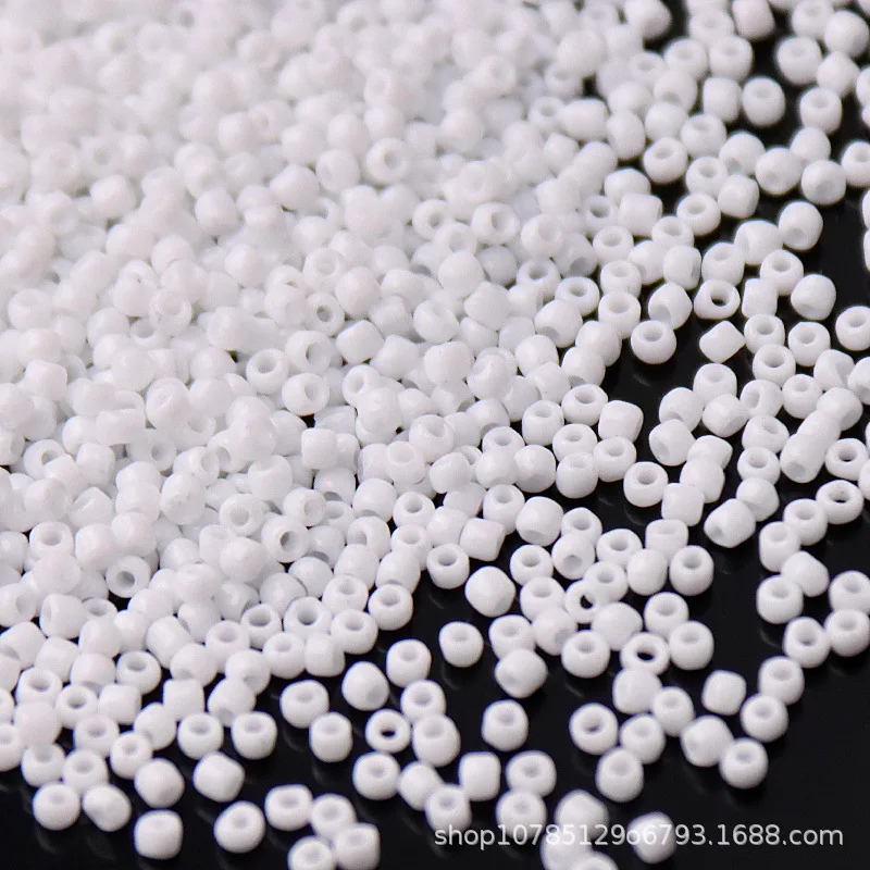 1.5 / 2/3 /4 mm white series glass rice beads multi-size round spacer beads, used for DIY jewelry making clothing accessories