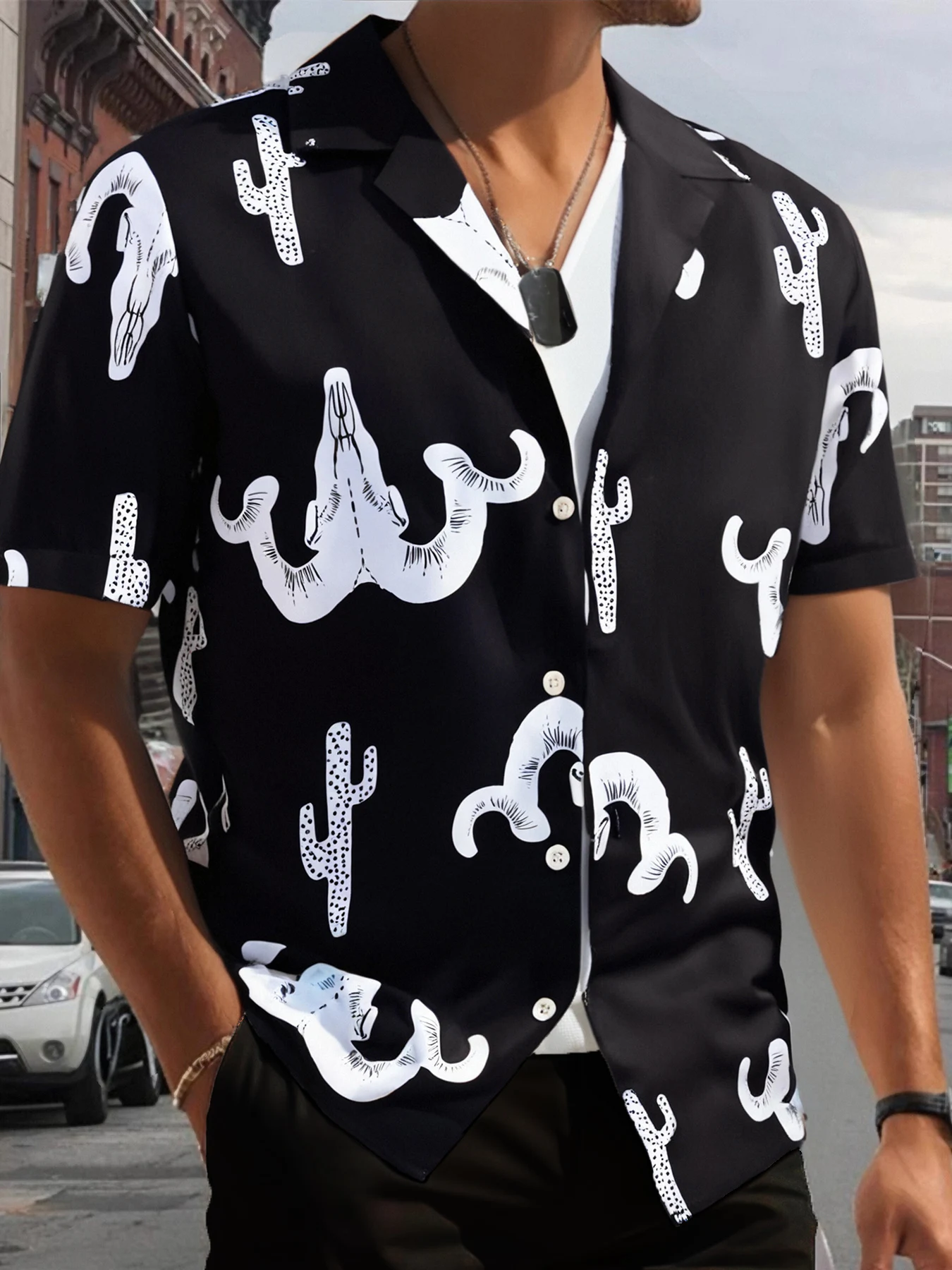 

Men's Black & White Western Element Print Casual Set 2 Piece Cuban Collar Shirt & Drawstring Shorts Outfit