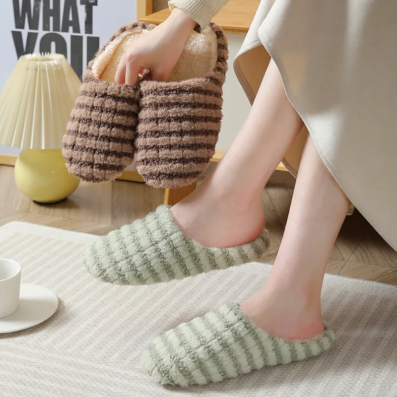 Fashionable Japanese-style Spring, Autumn, and Winter Couple's Silent Soft-soled Home Slippers, Non-slip and Noiseless Cotton Sl - view 4