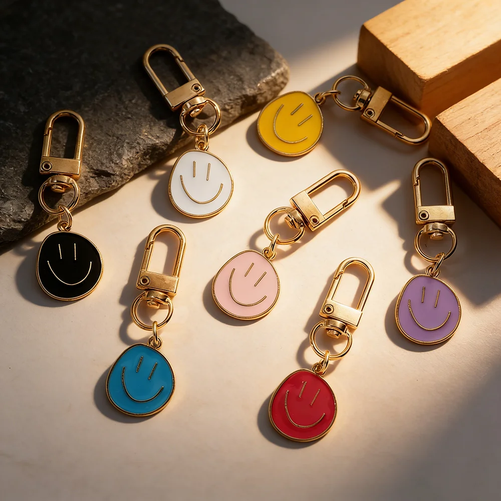 Cute Smile Face Keychain Enamel Metal Key Ring Bag Accessory in White Purple Yellow Pink Blue Black for Women Ladies