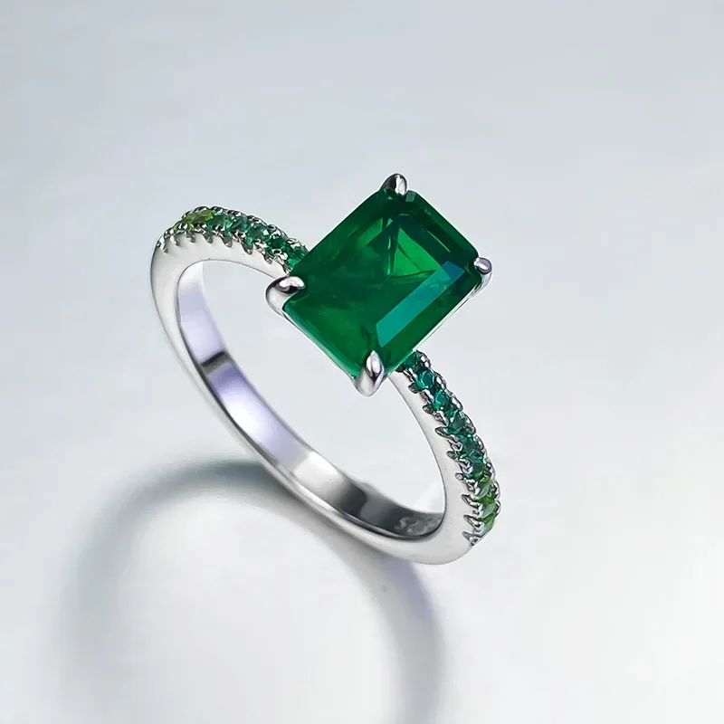 

S925 Silver New Ins Style Versatile 6 * 8 Green Zirconia Ring For WomenBorder Style In Europe And America Jewelry