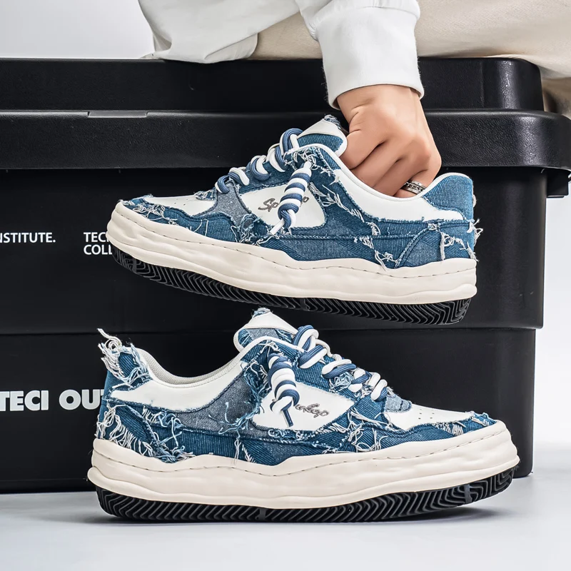 

Новинка 2025, осенняя корейская версия, модные удобные повседневные спортивные дышащие мужские туфли на толстой подошве с низким вырезом, ниша